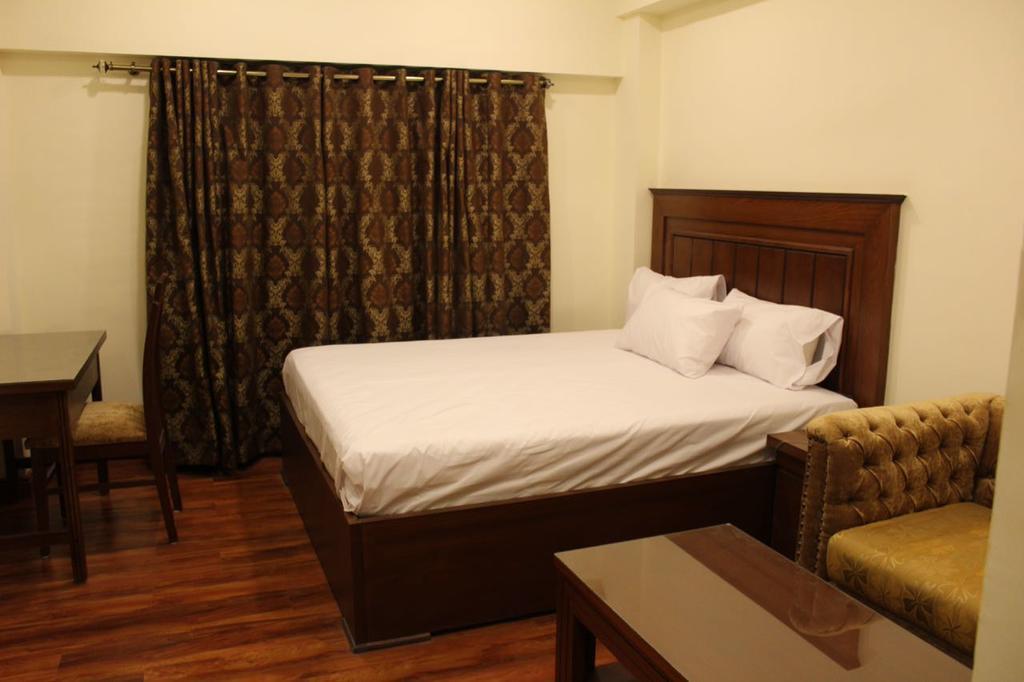Hotel Diplomat Islamabad Zewnętrze zdjęcie
