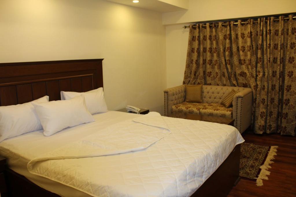 Hotel Diplomat Islamabad Zewnętrze zdjęcie