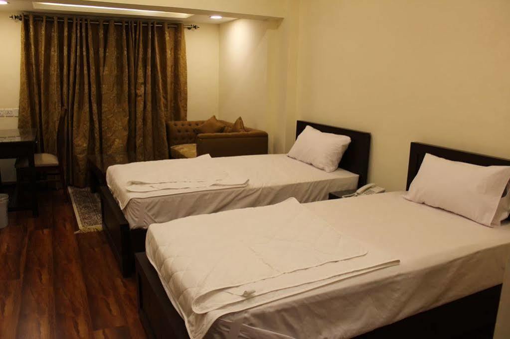 Hotel Diplomat Islamabad Zewnętrze zdjęcie